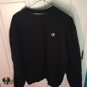 Black sweatshirt